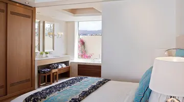 KNOSSOS BEACH BUNGALOWS & SUITES