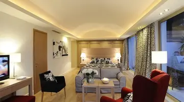 Knossos Beach Bungalows & Suites