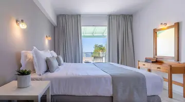KNOSSOS BEACH BUNGALOWS & SUITES
