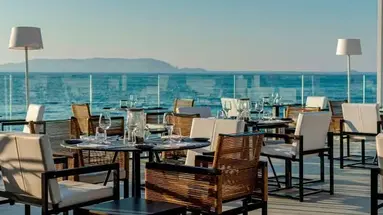 KNOSSOS BEACH Bungalows & Suites