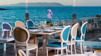 KNOSSOS BEACH Bungalows & Suites
