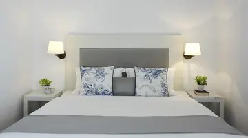 Knossos Beach Bungalows & Suites