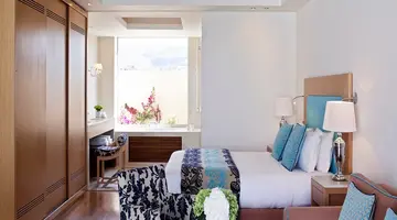 KNOSSOS BEACH BUNGALOWS & SUITES