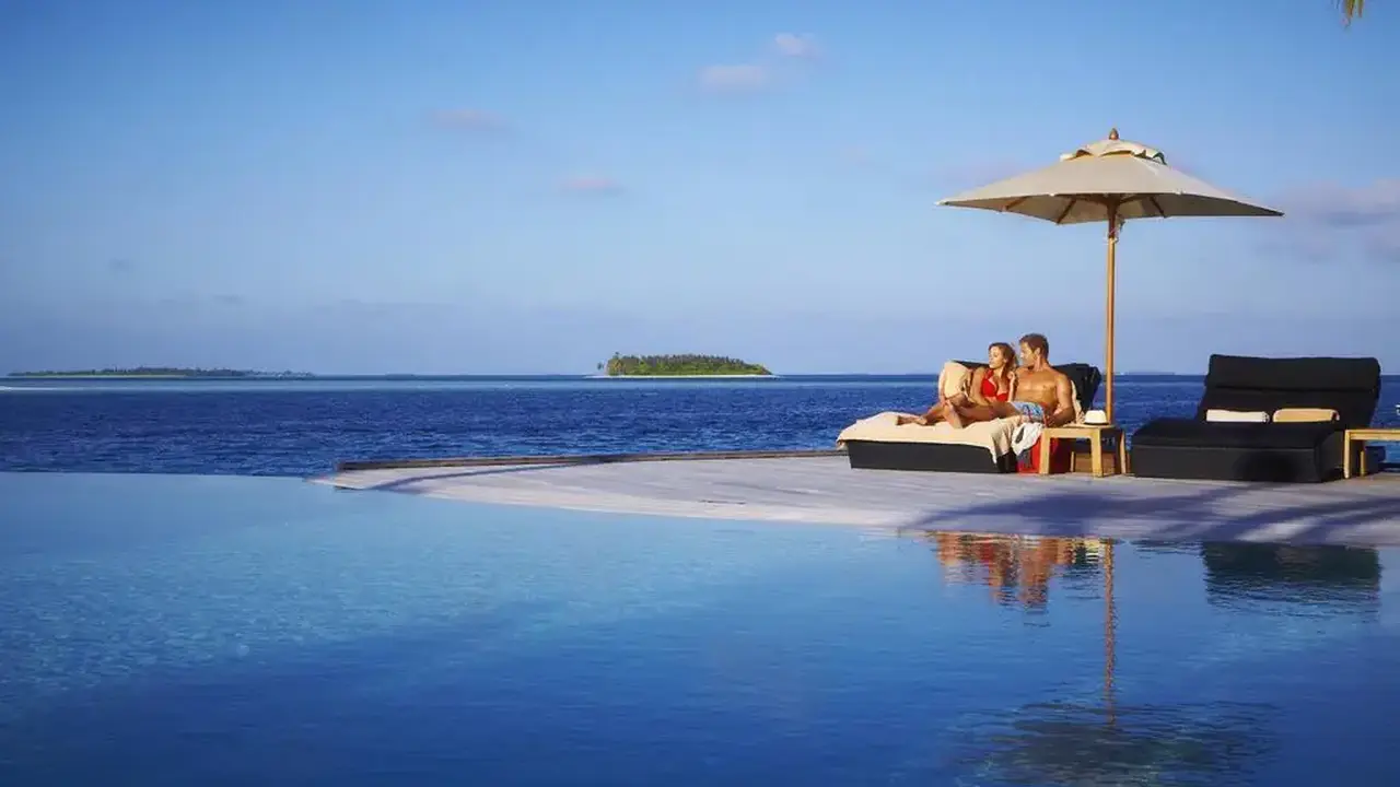 Komandoo Island Resort & Spa