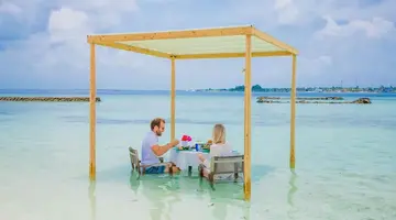 Komandoo Island Resort & Spa
