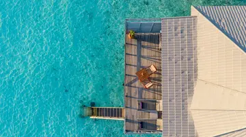 KOMANDOO ISLAND RESORT & SPA