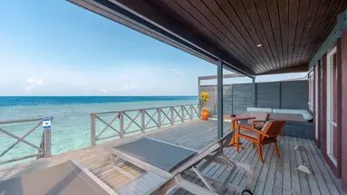 KOMANDOO ISLAND RESORT & SPA