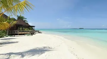 Komandoo Island Resort & Spa