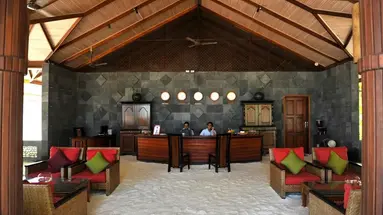 Komandoo Island Resort & Spa
