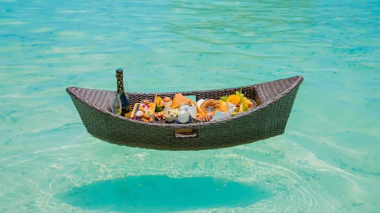 Komandoo Island Resort & Spa