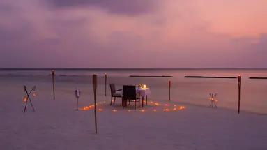 KOMANDOO ISLAND RESORT & SPA