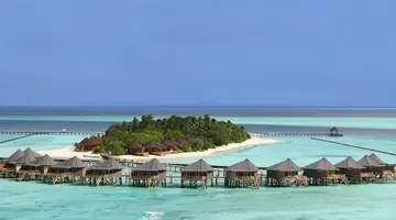 Komandoo Island Resort & Spa