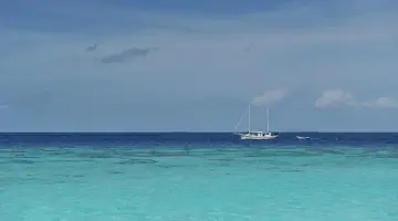 Komandoo Island Resort & Spa