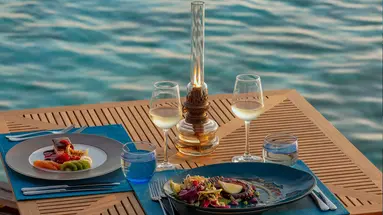 KOMANDOO ISLAND RESORT & SPA
