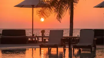 KOMANDOO ISLAND RESORT & SPA