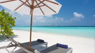 KOMANDOO ISLAND RESORT & SPA