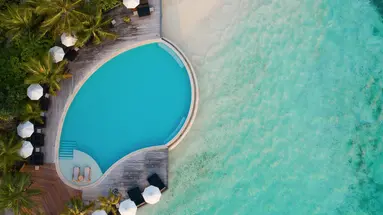 KOMANDOO ISLAND RESORT & SPA