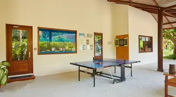 KOMANDOO ISLAND RESORT & SPA