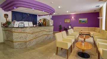 KOMODOR HOTEL