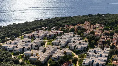 KOMPLEKS AMARIN - POKOJE****