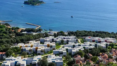 KOMPLEKS AMARIN - POKOJE****