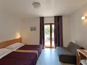 KOMPLEKS VILLAS RUBIN - POKOJE***