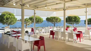 KOMPLEKS VILLAS RUBIN - POKOJE***