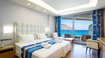 Konstantinos Palace