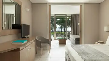 Kontokali Bay Resort & Spa