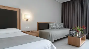 KONTOKALI BAY RESORT & SPA