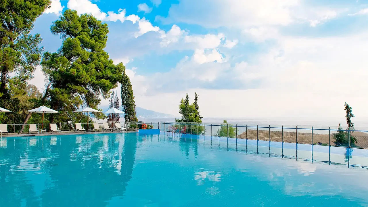 Kontokali Bay Resort & Spa