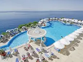 Korumar Deluxe Hotel