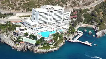 Korumar Deluxe Hotel