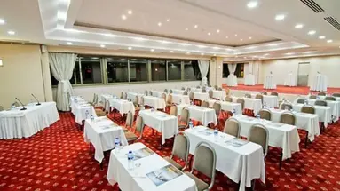 Korumar Deluxe Hotel
