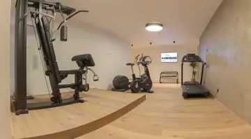 KOSIS Sports Lifestyle Ho