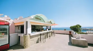 KOSTA PALACE HOTEL