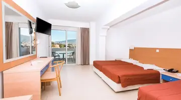 KOSTA PALACE HOTEL