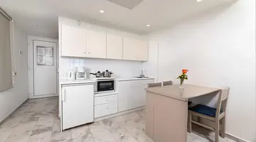 Kostakis Beach Apartments