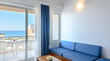 KOSTAKIS BEACH APARTMENTS