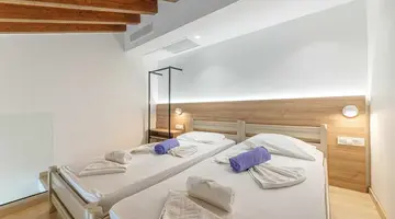 Kostakis Beach Apartments