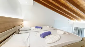 Kostakis Beach Apartments