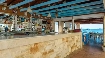 Kostakis Beach Apartments