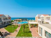 Kostakis Beach Apartments