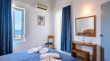 KOSTAKIS BEACH APARTMENTS