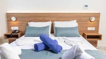 Kostakis Beach Apartments