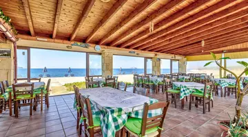 Kostakis Beach
