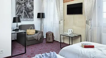 Koszary Arche Hotel
