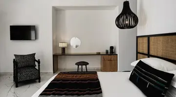 Kouros Hotel And Suites 5