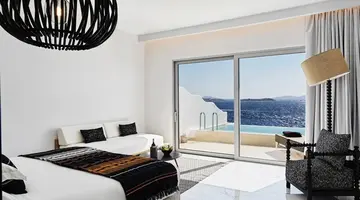 Kouros Hotel And Suites 5