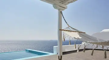 Kouros Hotel And Suites 5